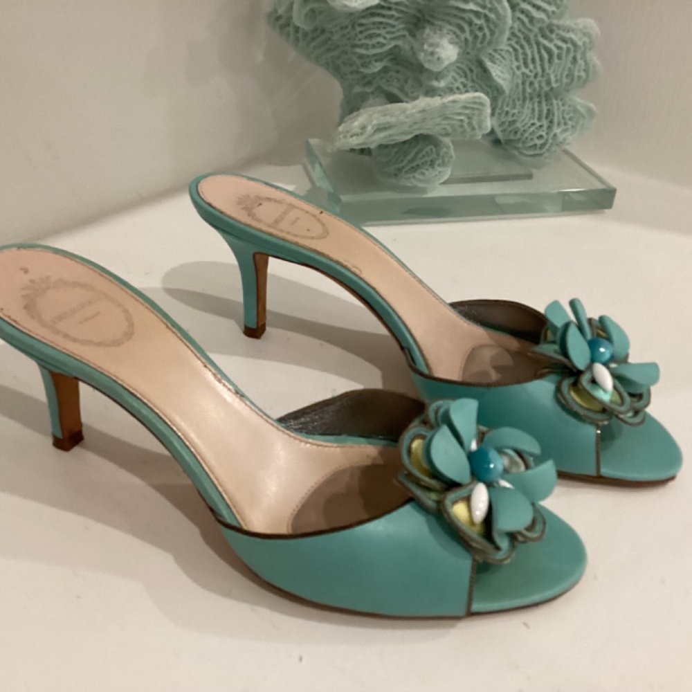 Emilio Pucci low heel floral slides GORGEOUS 37 6.5 - Picture 2 of 14